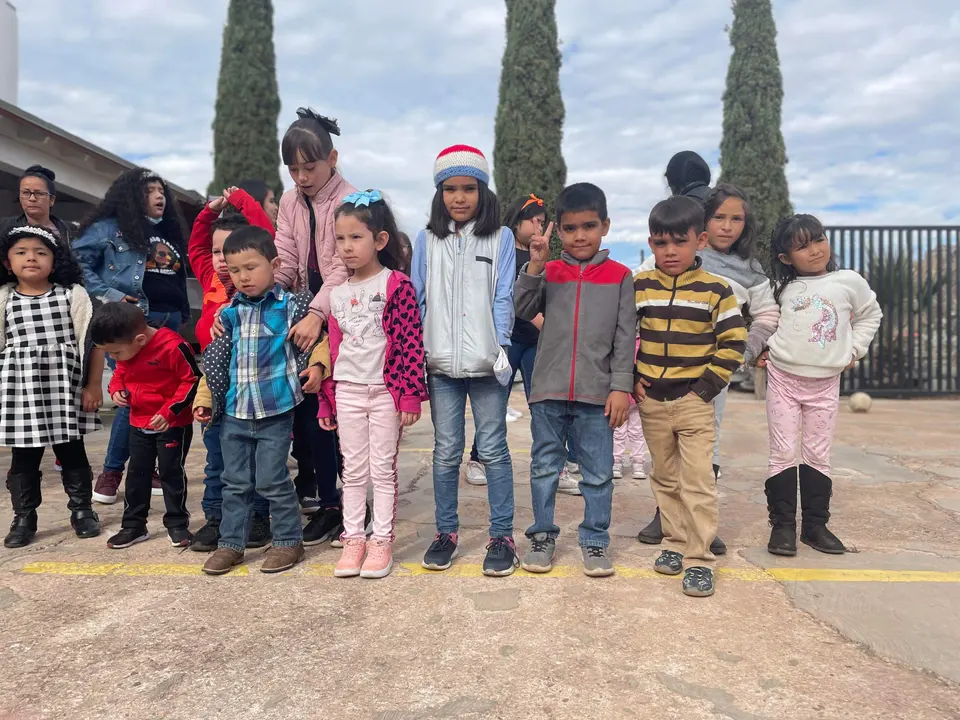 Recuerdo de Share the Love · noviembre de 2024 · 13