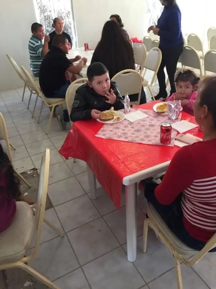 Recuerdo de Share the Love · noviembre de 2025 · 3
