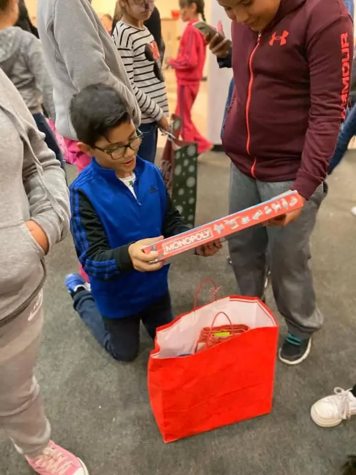 Recuerdo de Share the Love · diciembre de 2025 · 12
