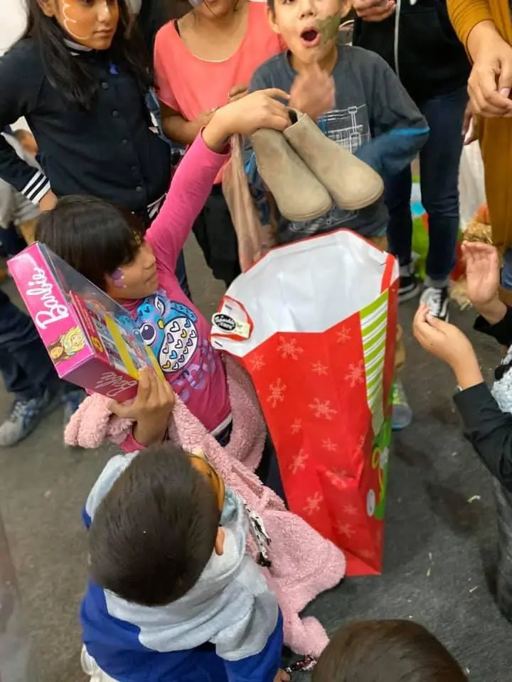 Recuerdo de Share the Love · diciembre de 2025 · 20